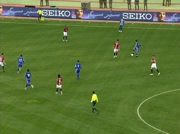 Chine Conseils de publicité de stade de football de balayage de l'affichage à LED de stade d'IP65 P10 1/4 fournisseur