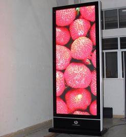 panneaux d'affichage de publicité de 3mm LED RVB 3 dans 1 écran de la publicité de LED pour Media Player fournisseur