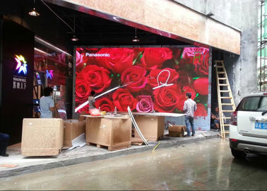 Écran d'intérieur antipoussière P7.62 d'affichage à LED de SMD Avec la distance de visuel de 7-80m fournisseur