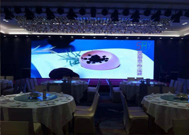 Éclat visuel d'intérieur polychrome du mur 1800CD de P5 IP43 SMD LED automatiquement fournisseur