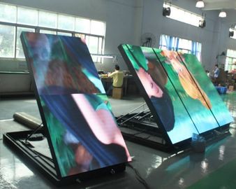 Panneaux d'affichage visuels d'accès principal multi de l'affichage à LED De la couleur P10 LED 10000 points/sqm fournisseur