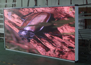 P2.5 accrochant l'affichage visuel de panneau d'affichage du mur LED de LED pour le théâtre à la maison fournisseur