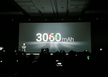 Les écrans d'intérieur de la publicité de 3.91mm LED/vidéo en aluminium de Digital ont mené le coffret d'étalage de signes fournisseur