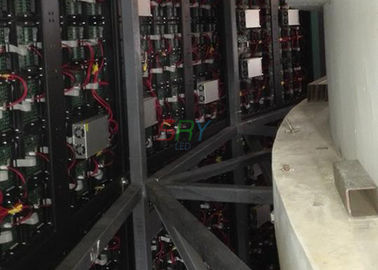 écrans incurvés électroniques de 8,000nits P16 LED pour la publicité commerciale fournisseur