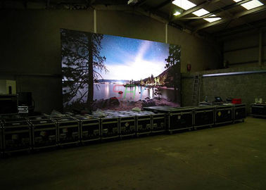 Affichage à LED polychrome extérieur ultra lumineux IP65 imperméable de HD 4mm, Portatif fournisseur