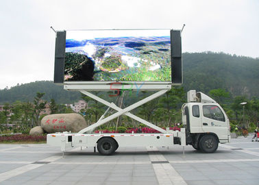 Le camion polychrome de 2000HZ 1/8 balayages a monté la haute définition des signes 1R1G1B d'affichage à LED fournisseur
